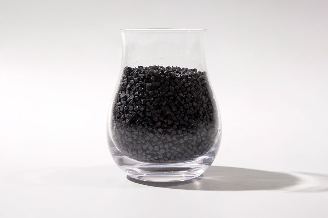 線纜擠出用PEEK簡直就是"塑料界的超跑"！